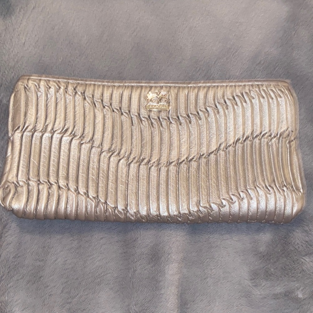 Coach purse like new!